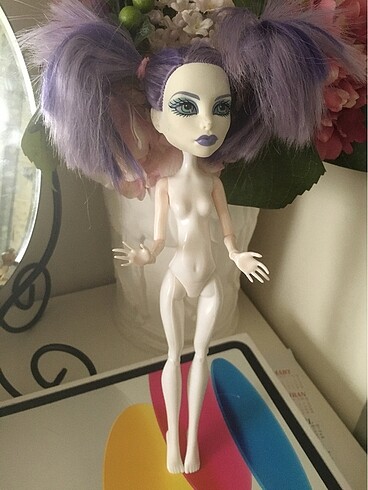 Beden Renk Monster high