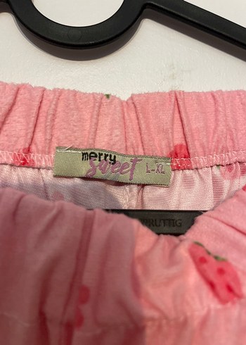 Çilek Desen Pijama Takımı - Görsel 6