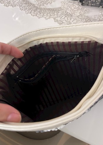 Siyah Beyaz Pullu Payet Portföy Çanta - Görsel 2