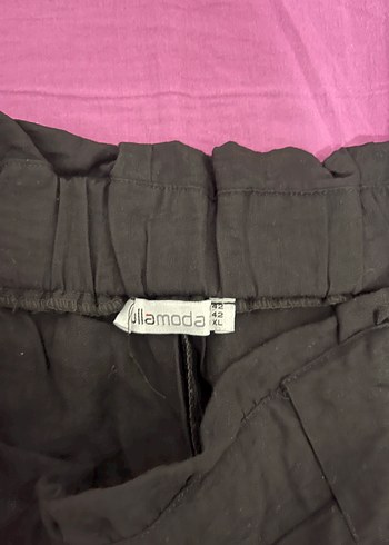 Siyah Beli Lastikli Şort - Görsel 2