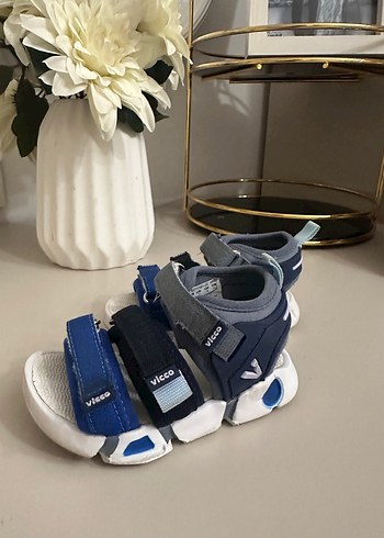 23 Beden mavi Renk Erkek Çocuk sandalet