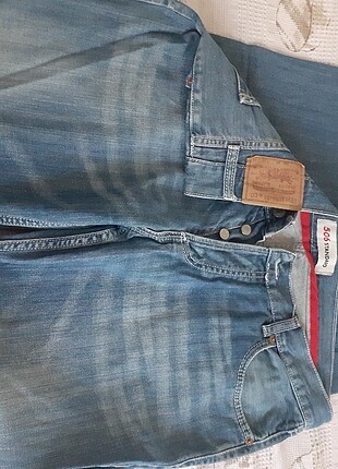 Levis jean
