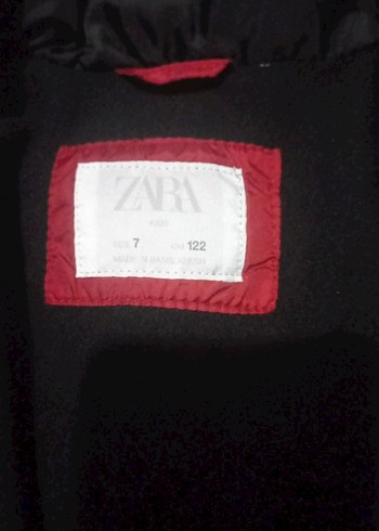 Zara Zara 7 8 9 yaş Kırmızı Kapüşonlu Erkek Çocuk Mont