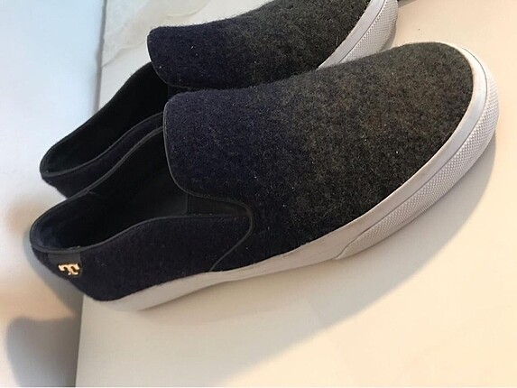 37 Beden Tory burch