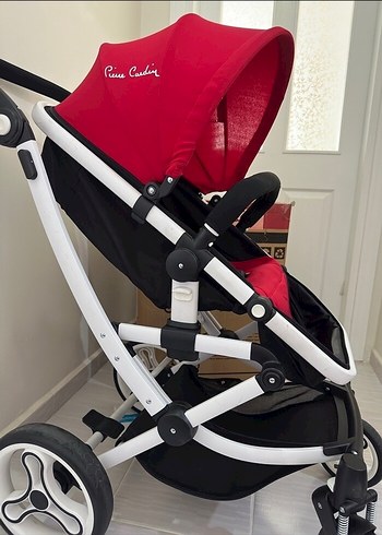 9- 36 kg Beden Kırmızı Pierre Cardin Bebek Arabası