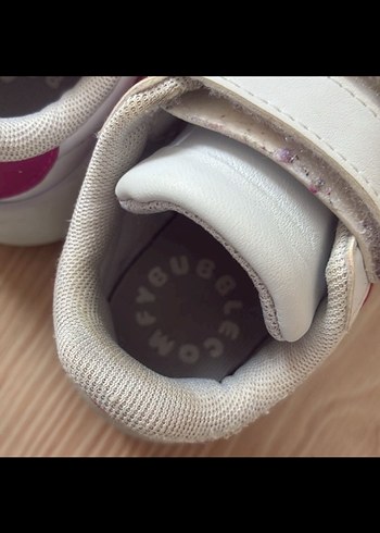 Kız Çocuk Beyaz Cırt Cırtlı Spor Ayakkabı - Görsel 3