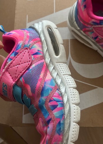 Kız Çocuk Renkli Tie-Dye Skechers Spor Ayakkabı - Görsel 4