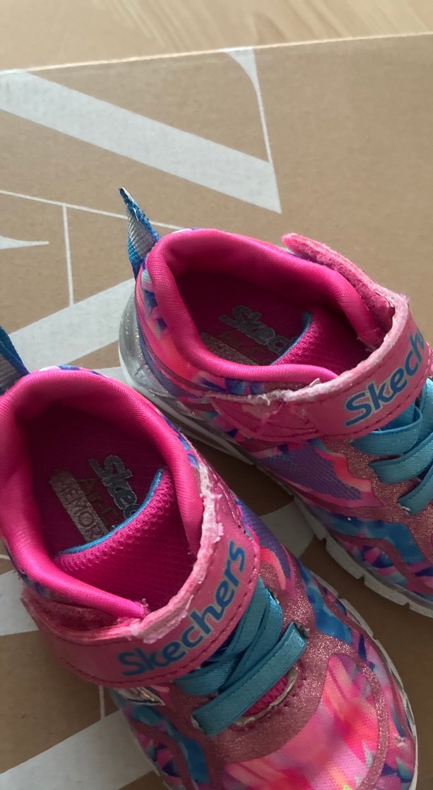 Kız Çocuk Renkli Tie-Dye Skechers Spor Ayakkabı - Görsel 3
