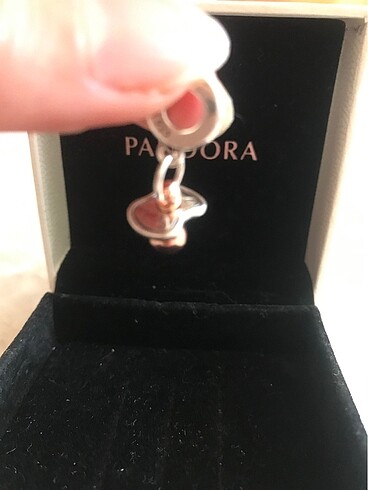 Beden Pandora bebek emziği charm