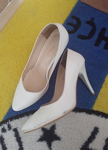 Beyaz renk kadın stiletto - Görsel 2
