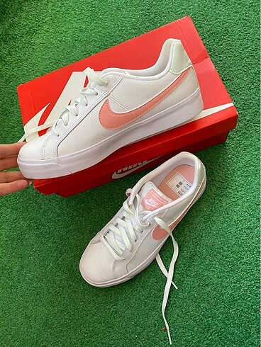 Nike blazer