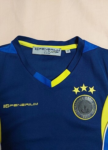 8 Yaş Beden lacivert Renk Orjinal fenerium dan alindi