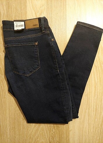 Mavi Jeans Adriana kot pantolon 31/28 etiketli