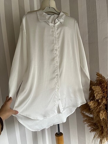 Saten tunik