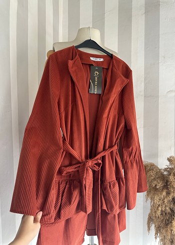 Kadife kuşaklı tunik - Görsel 2