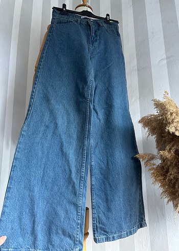 Bol paça yüksek bel jean - Görsel 3