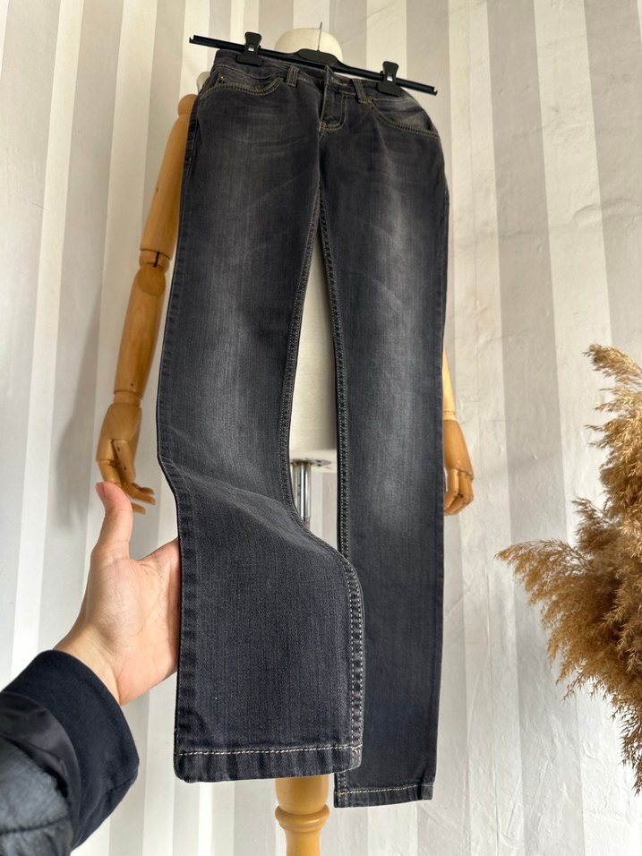 Düşük bel dar paça jean - Görsel 3