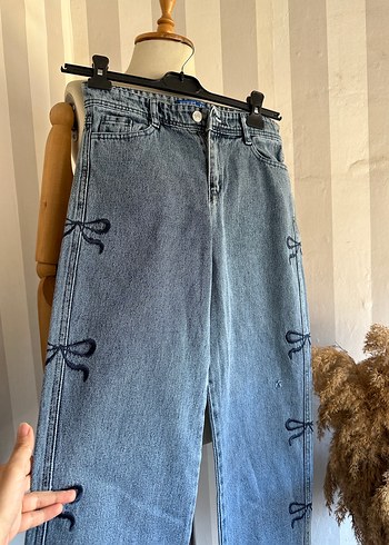 34 Beden Bol paça yüksek bel jean
