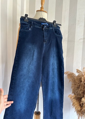 40 Beden Bol paça yüksek bel jean