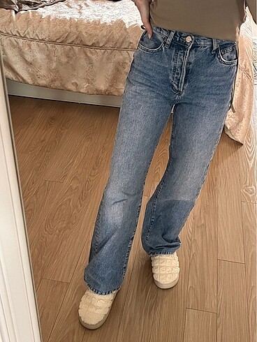 Mango jeans