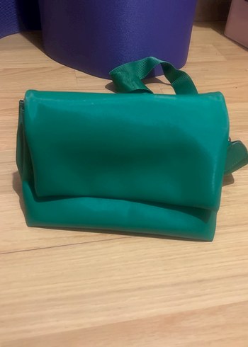 Kadın Yeşil Kemerli Spor Clutch Çanta - Görsel 2