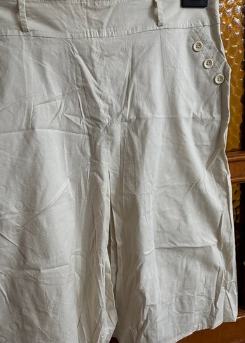 Düğmeli Krem Pilili Detaylı Keten Kadın Diz Boyunda Etek - Görsel 2