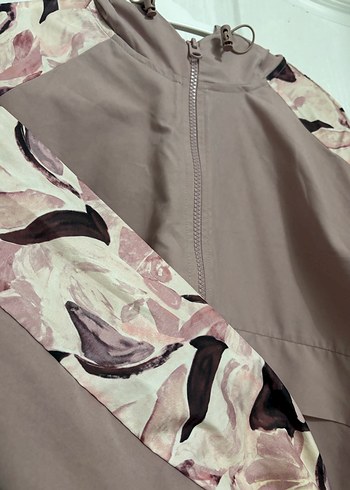 Pastel Renkli  Kapüşonlu Spor Üst - Görsel 4