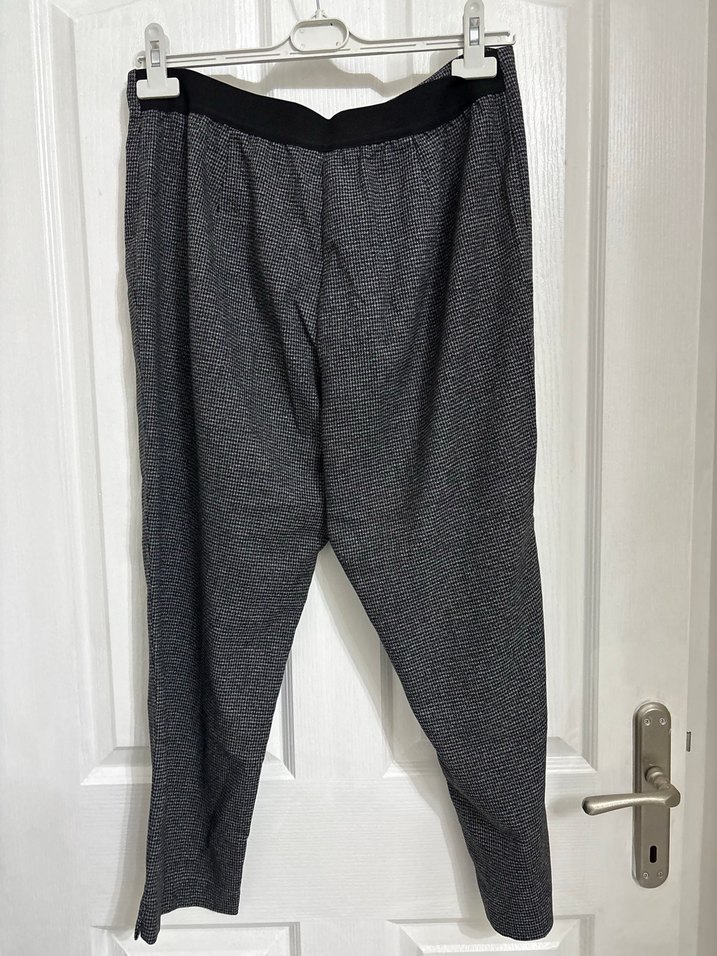 Gri Desenli Kadın Pantolon - Görsel 4