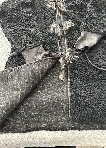 Gri Uzun Kadın Ceket Kürklü Detaylı - Görsel 4