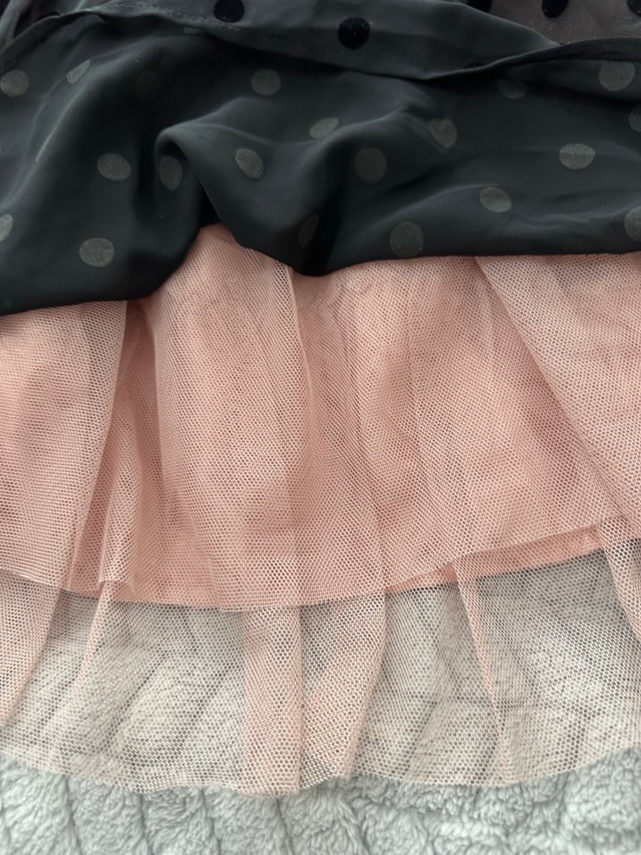 Puantiye Desenli Fırfırlı Siyah Kız Elbise - Görsel 4