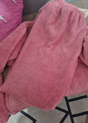 xl Beden pembe Renk Pijama takimi