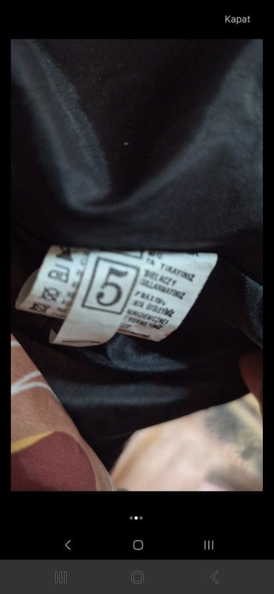 Kız Çocuk Kahverengi Uzay Desenli Yağmurluk - Görsel 3