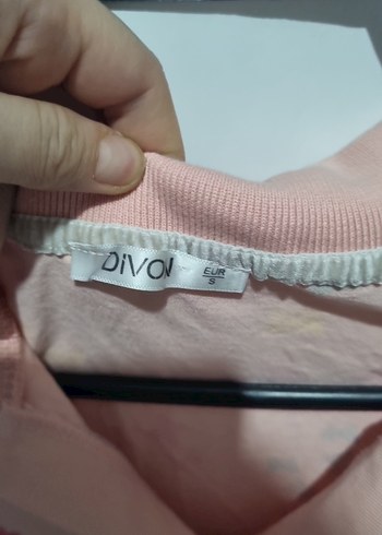 Pembe Kelebek Desenli V Yaka elbise - Görsel 2