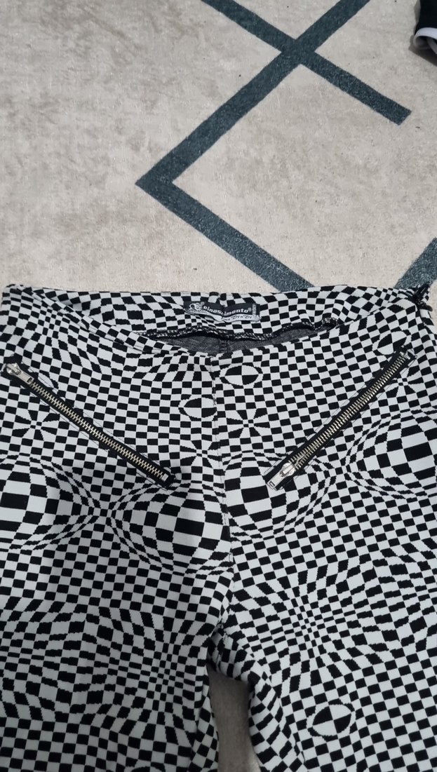 Kadın Gri Kareli Streç Kumaş Pantolon - Görsel 2