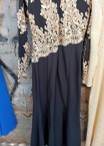 38 Beden Nakışlı Siyah Mini Kadın Bluz
