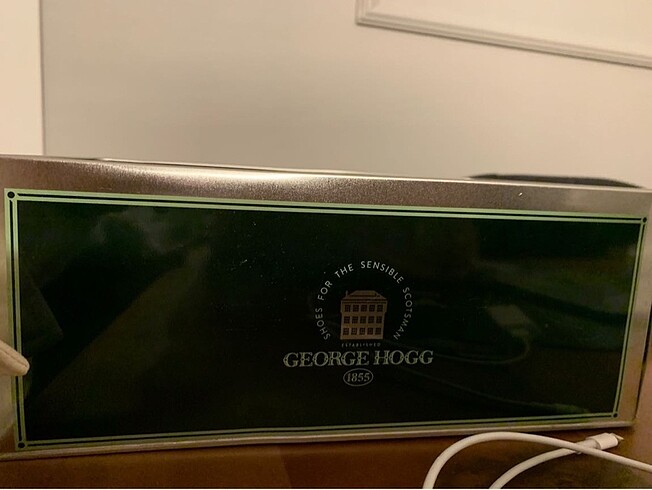 Divarese george hogg bot