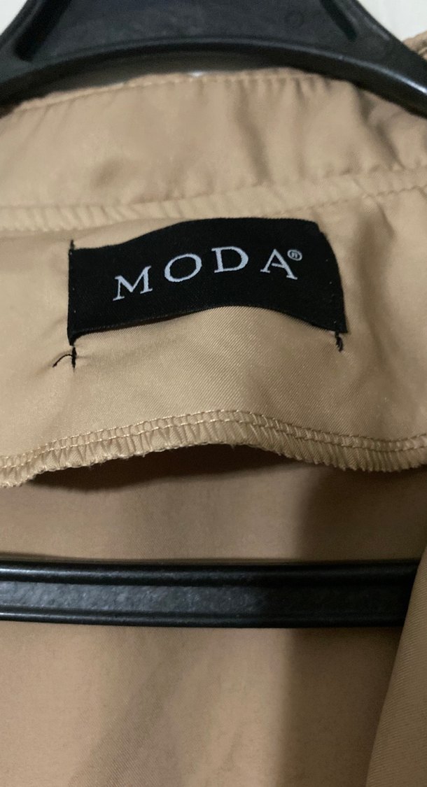 Bej Uzun Düğmeli Keten Trençkot - Görsel 4