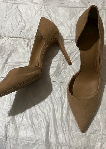 Diğer Bej Süet Stiletto Kadın Topuklu Ayakkabı