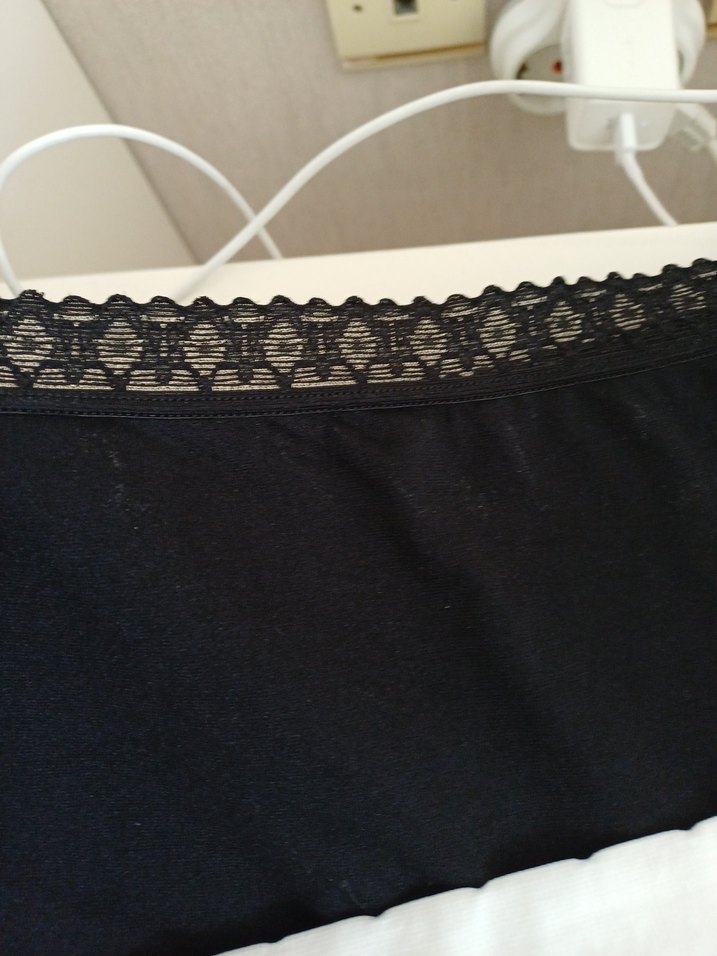 Gri,siyah ve beyaz boxer - Görsel 4