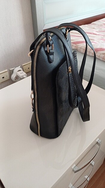 Siyah sırt çantasi - Görsel 2