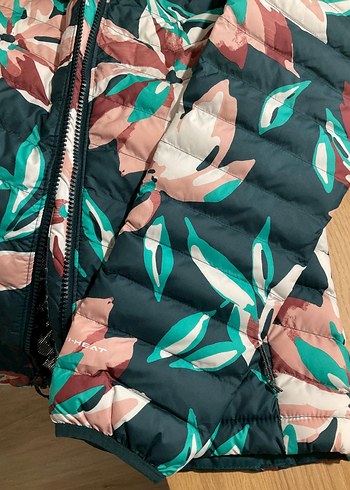 Columbia Çiçek Desenli Midi Kadın Mont - Görsel 3