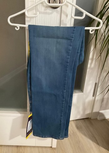 Mavi Jeans m