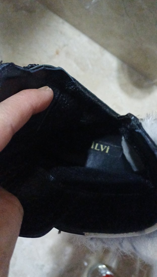 siyah Deri Tüylü Blok Topuklu Kadın Bot - Görsel 4