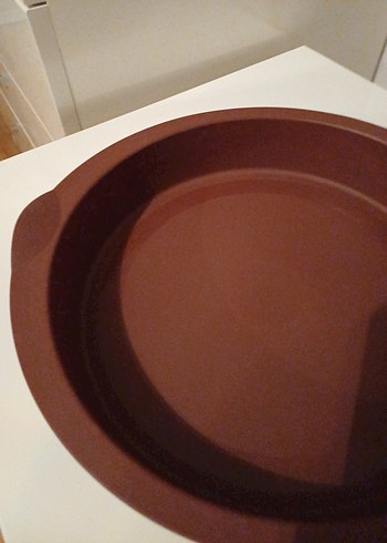 Tupperware Tupperware Kahverengi Yuvarlak Kek Kalıbı