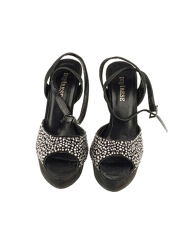 36 Beden Divarese Platform %70 İndirimli.