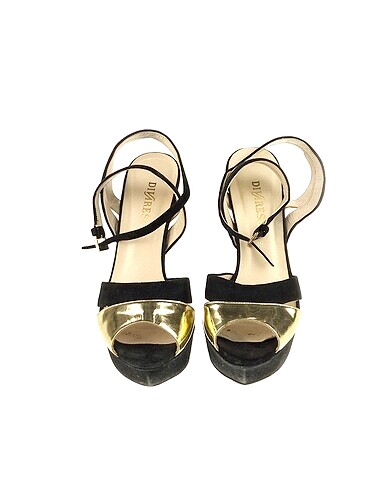 36 Beden Divarese Platform %70 İndirimli.