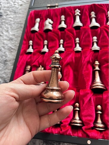 Beden Renk Krom kaplama satranç takımı