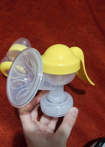 Sarı Renkli Manuel Göğüs Pompası - Görsel 3