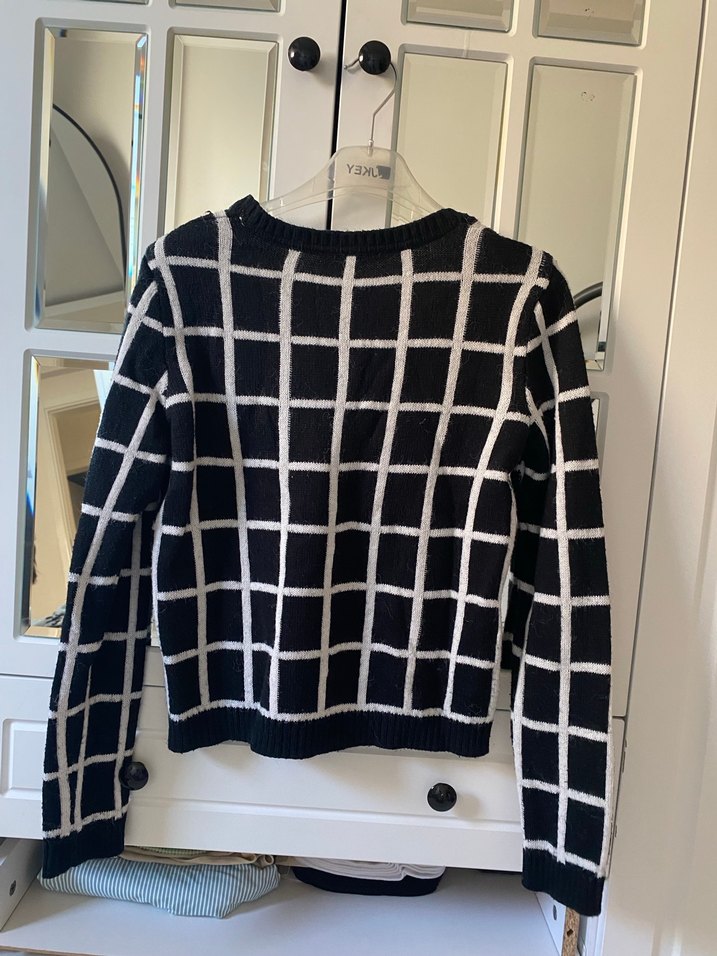 Siyah Beyaz Kareli Örgü Kadın Kazak - Görsel 3