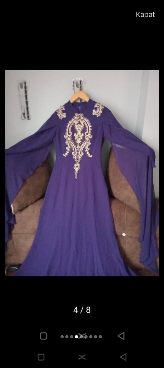 Uzun Kollu Mor İşlemeli Uzun Abiye Elbise - Görsel 3